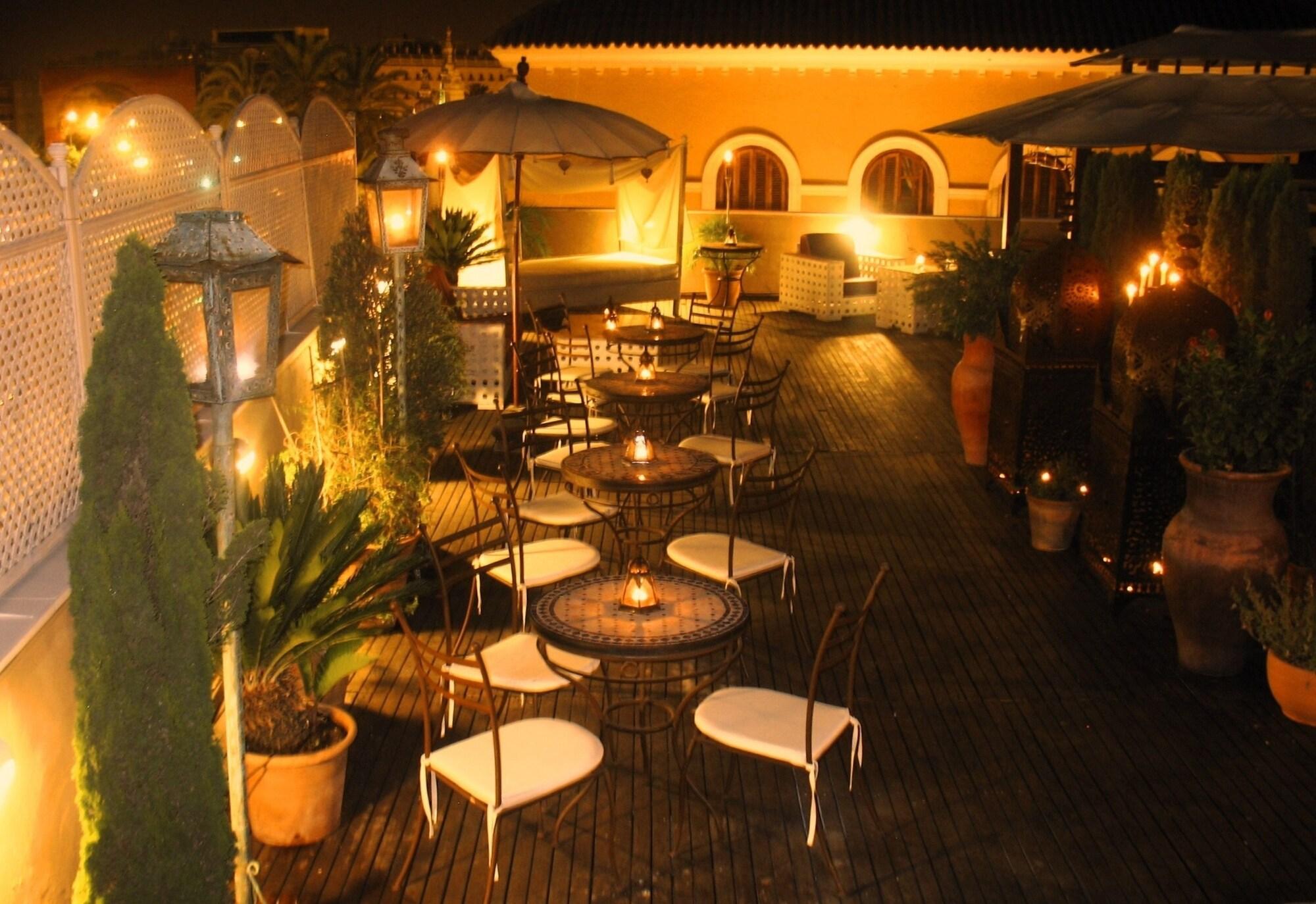 Alcoba Del Rey De Sevilla Exterior photo